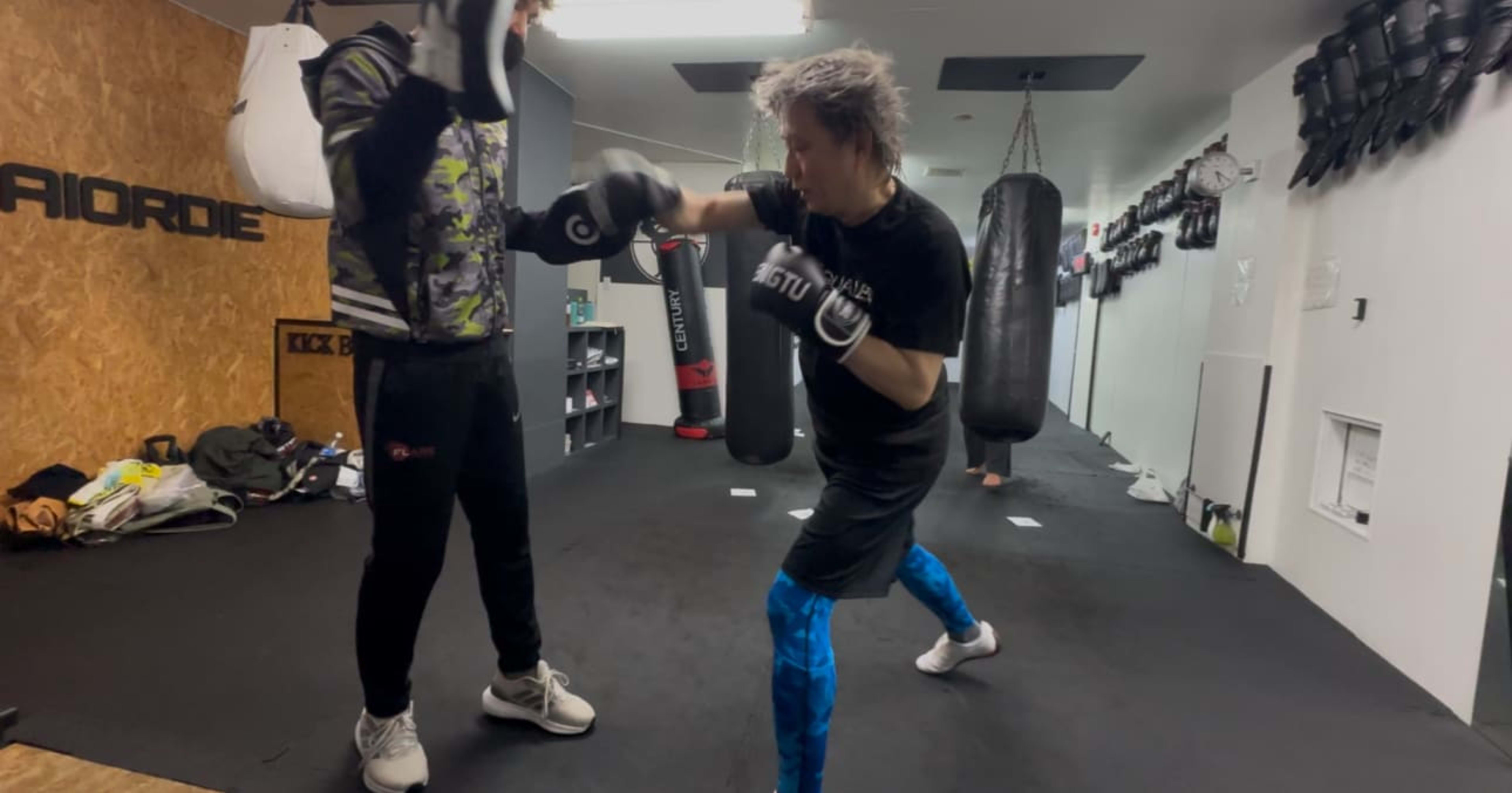 営業統括本部にジョインしました村岡です。