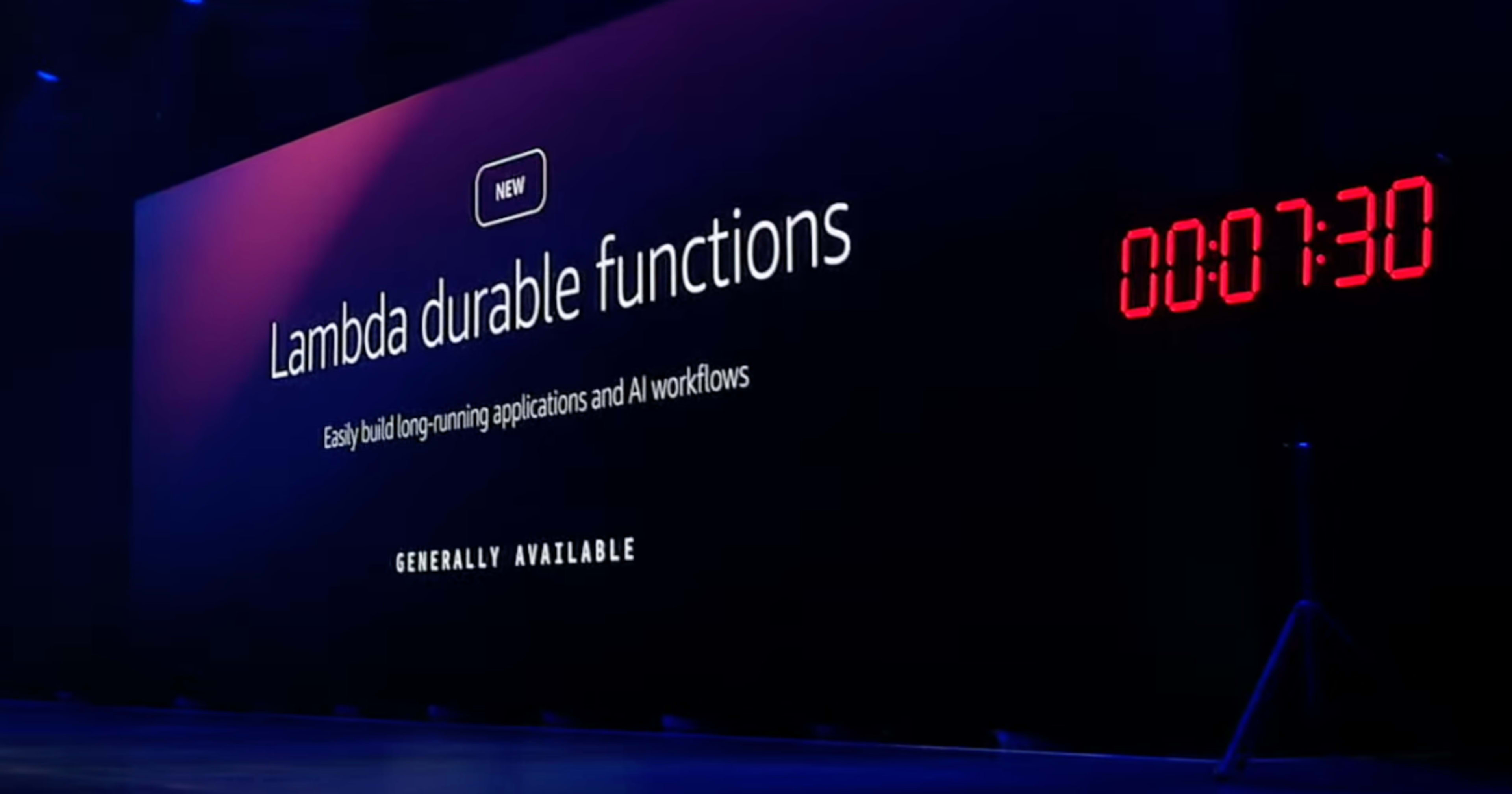 長期間実行が可能となる AWS Lambda Durable Function が発表されました#AWSreInvent