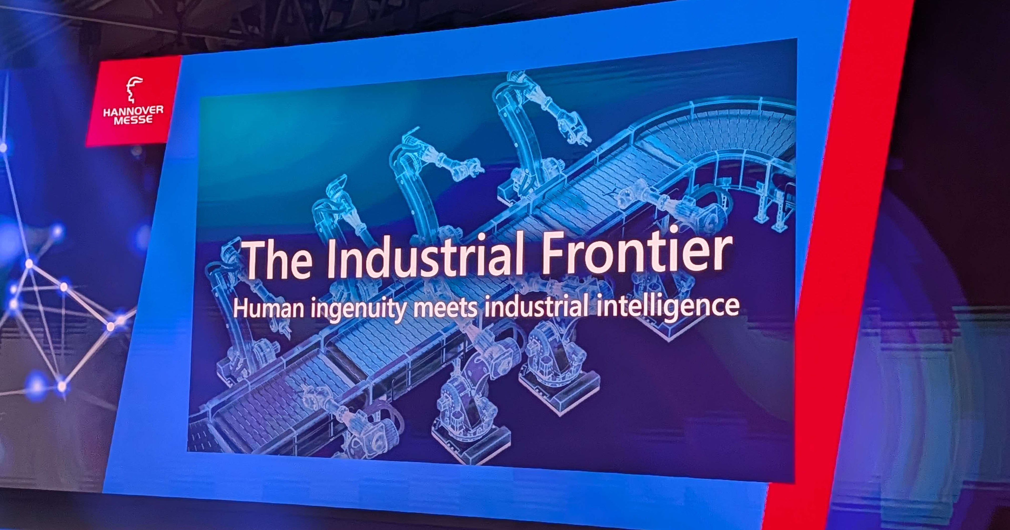 Microsoftが描く「Return on Intelligence」 製造業の次のフロンティア Center Stageセッションレポート #HM26