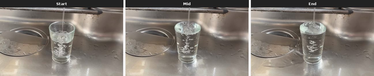 素材: 水を注ぐ動画