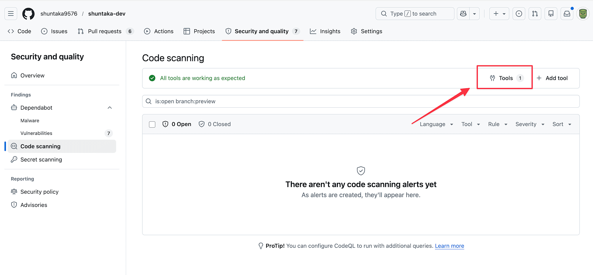 Code scanning ページ: All tools are working as expected と Tools 1 が表示され、SARIF アップロードで Code Scanning が有効化されたことが分かる