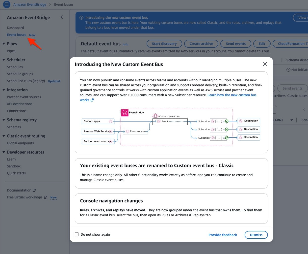 Event buses に New バッジが付き、Classic event routing が別グループに分かれた EventBridge コンソール