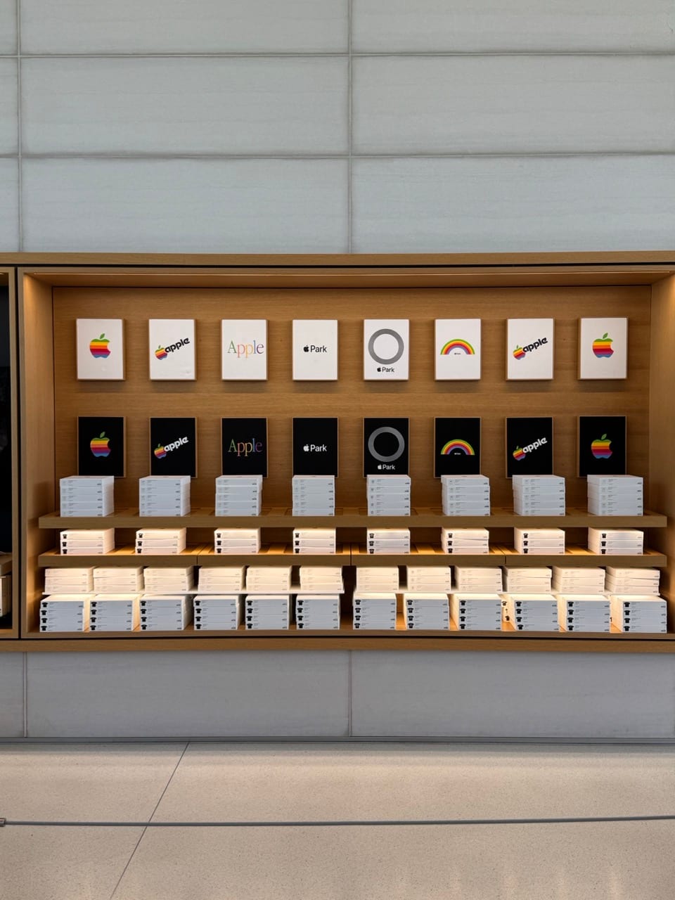 apple-visitor-5