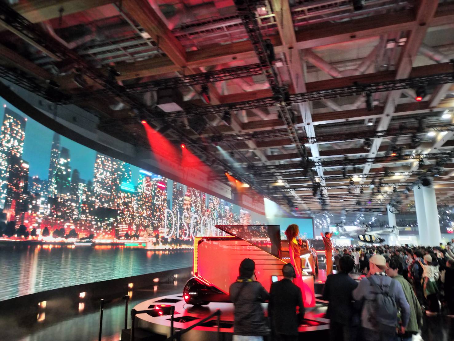 OKレクサス広い