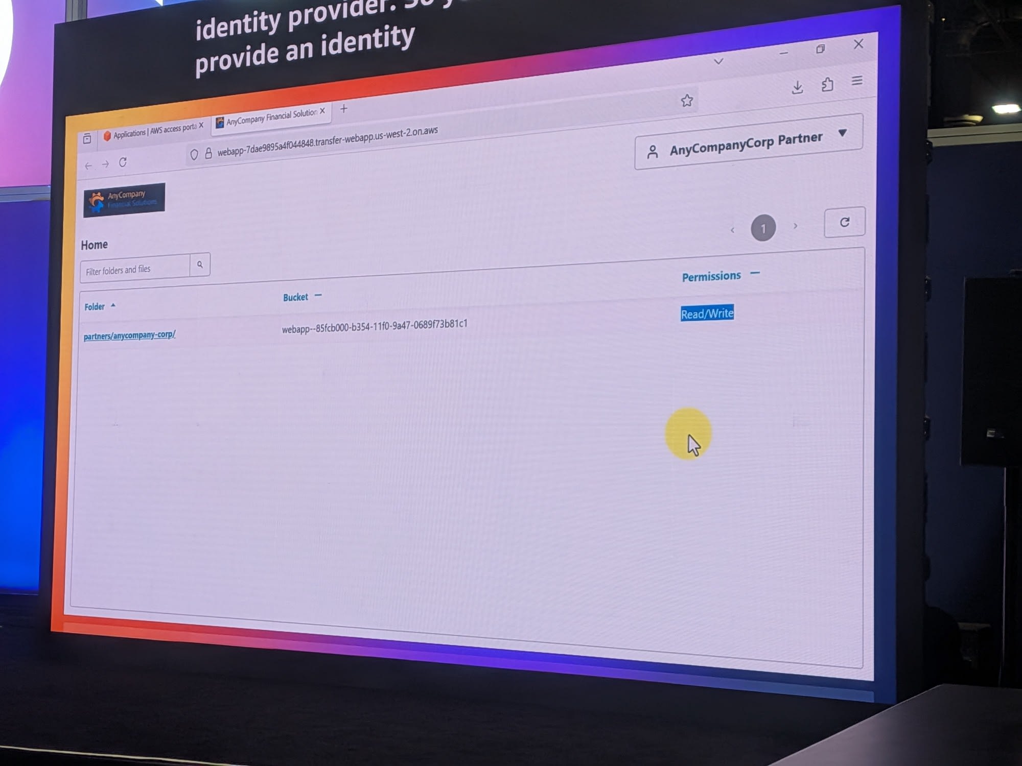 PXL_20251203_203517233_copy_2000x1500