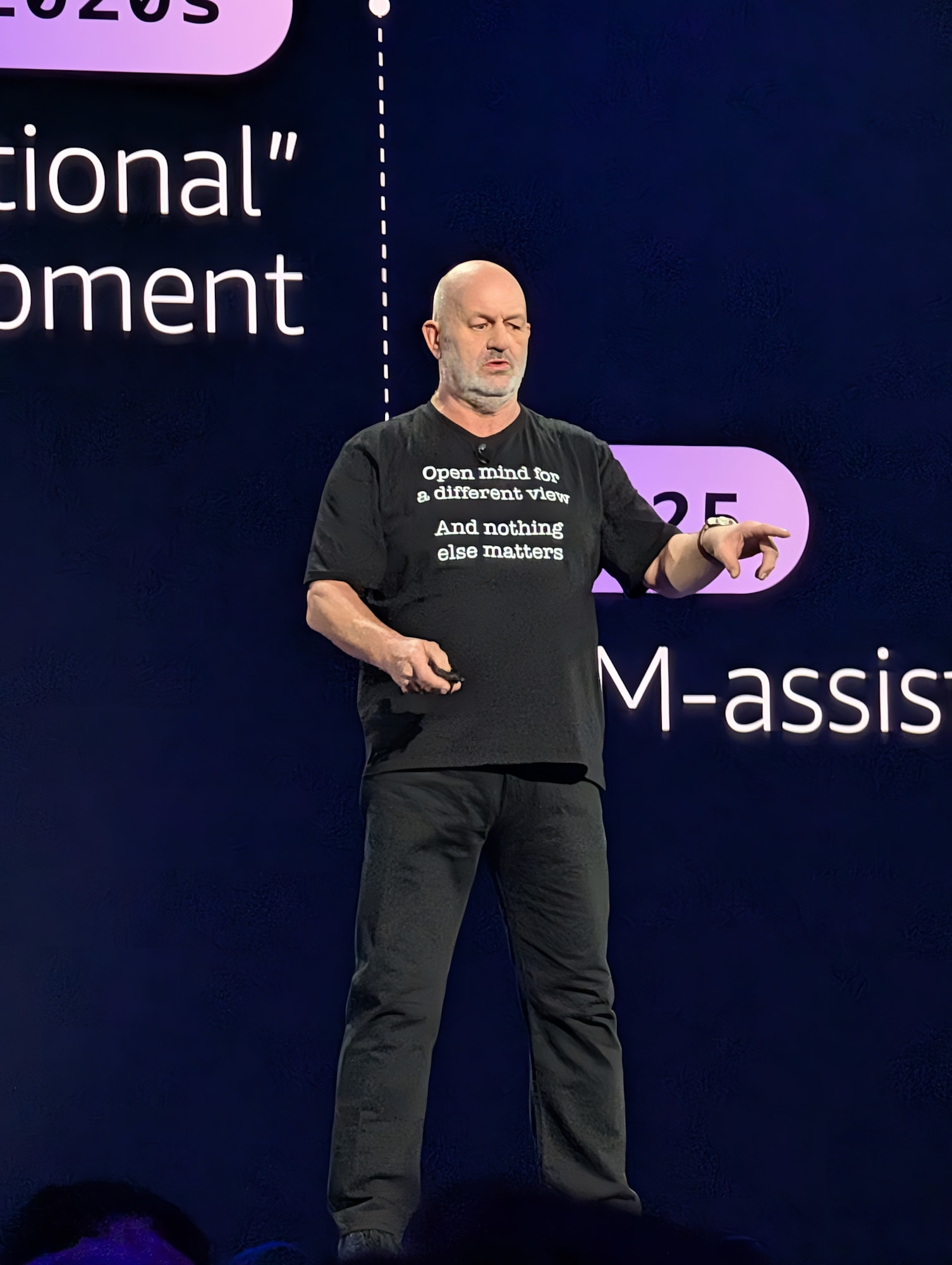 PXL_20251204_234435828 (1)