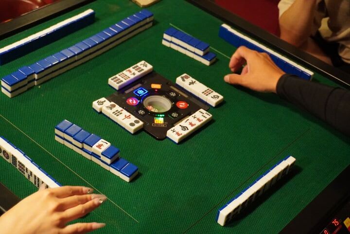 c075e632-3b63-471f-a3b8-1e45a42f6d6a_720